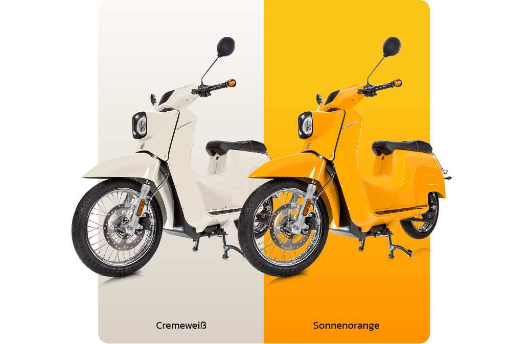 Weiße und orange eSchwalbe mit Refurbed-Banner